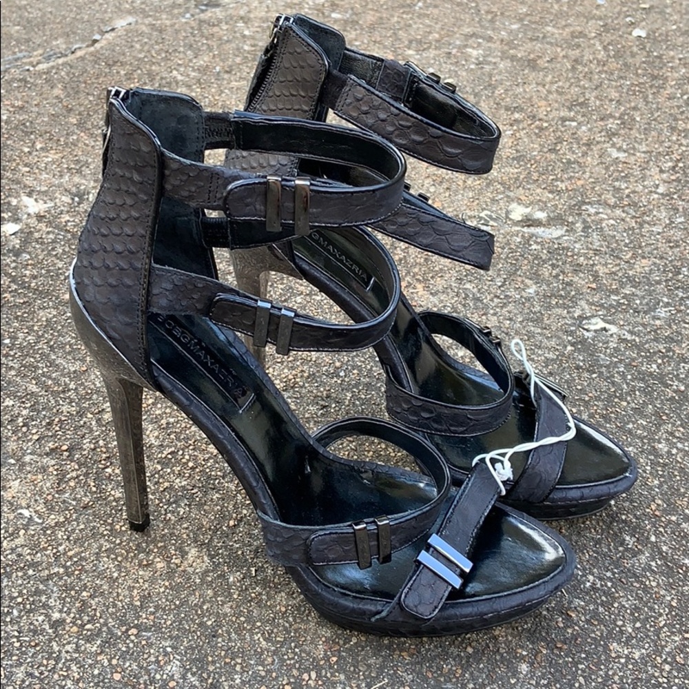 NWOT BCBGMAXAZRIA strappy heels sz 10